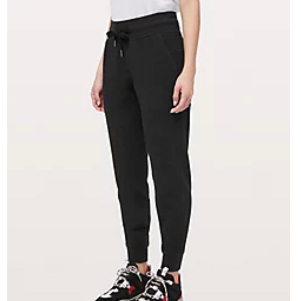 Lululemon Warm Down Jogger 28” Bubble Dot